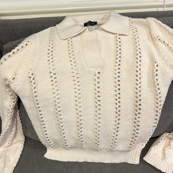 Chloe Rose collar cream sweater - Picture 4 of 4